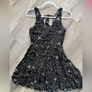 Hot Topic Black Backless Dress with White Music Notes Symbols
